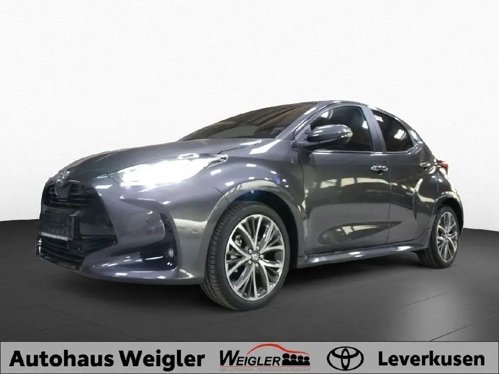 Photo 1 : Toyota Yaris 2024 Hybride