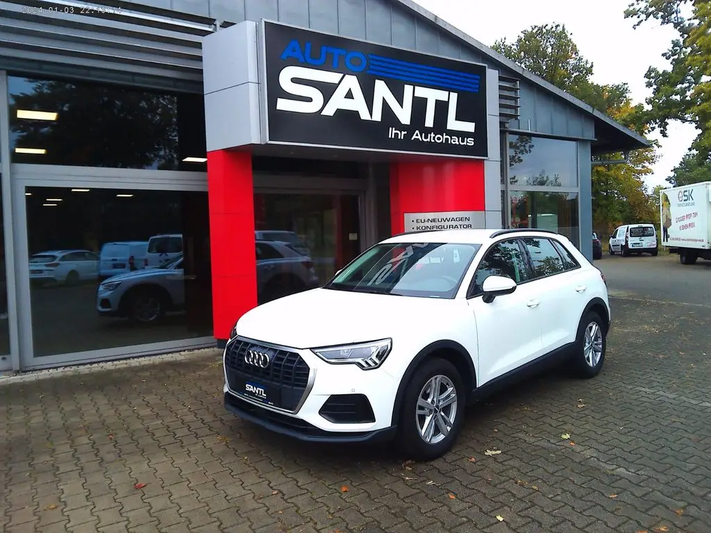 Photo 1 : Audi Q3 2019 Essence