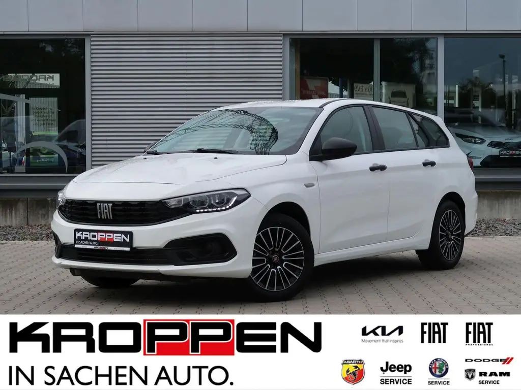 Photo 1 : Fiat Tipo 2024 Hybride