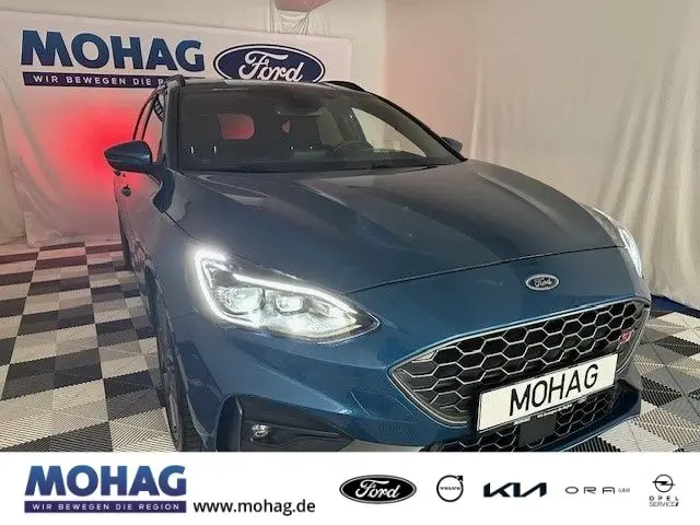 Photo 1 : Ford Focus 2020 Essence