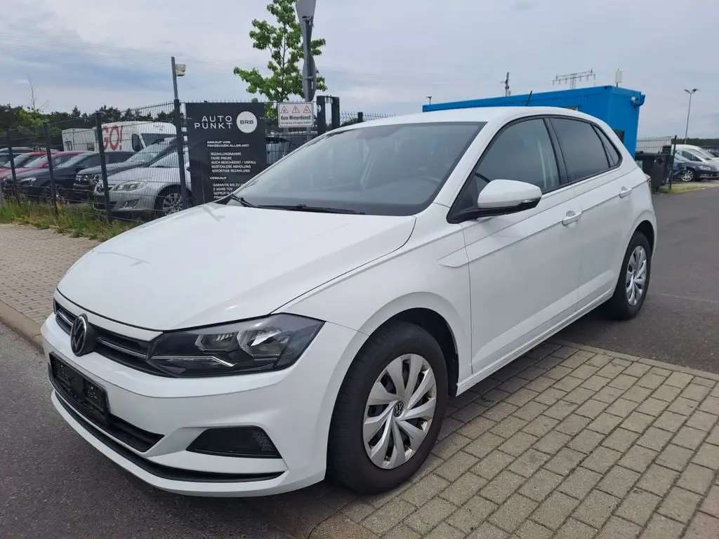 Photo 1 : Volkswagen Polo 2021 Petrol