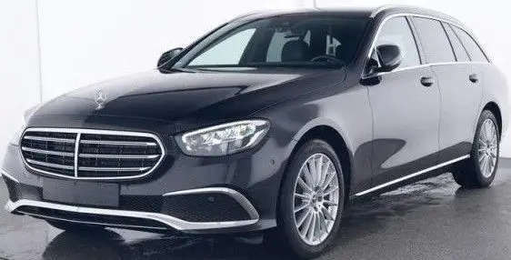 Photo 1 : Mercedes-benz Classe E 2023 Diesel