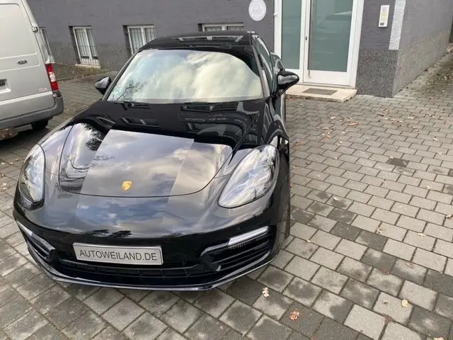 Photo 1 : Porsche Panamera 2021 Petrol