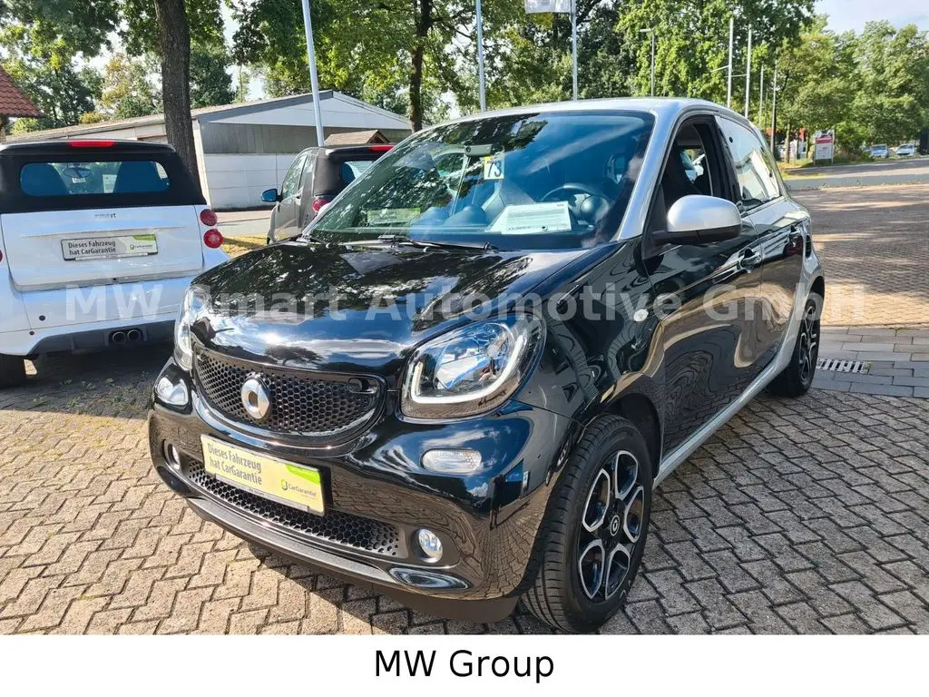 Photo 1 : Smart Forfour 2015 Petrol