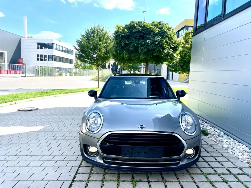 Photo 1 : Mini Cooper 2019 Petrol