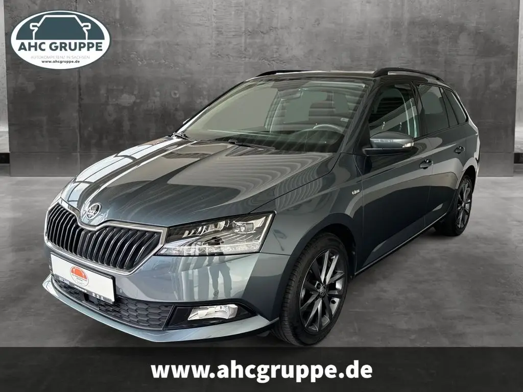 Photo 1 : Skoda Fabia 2019 Essence