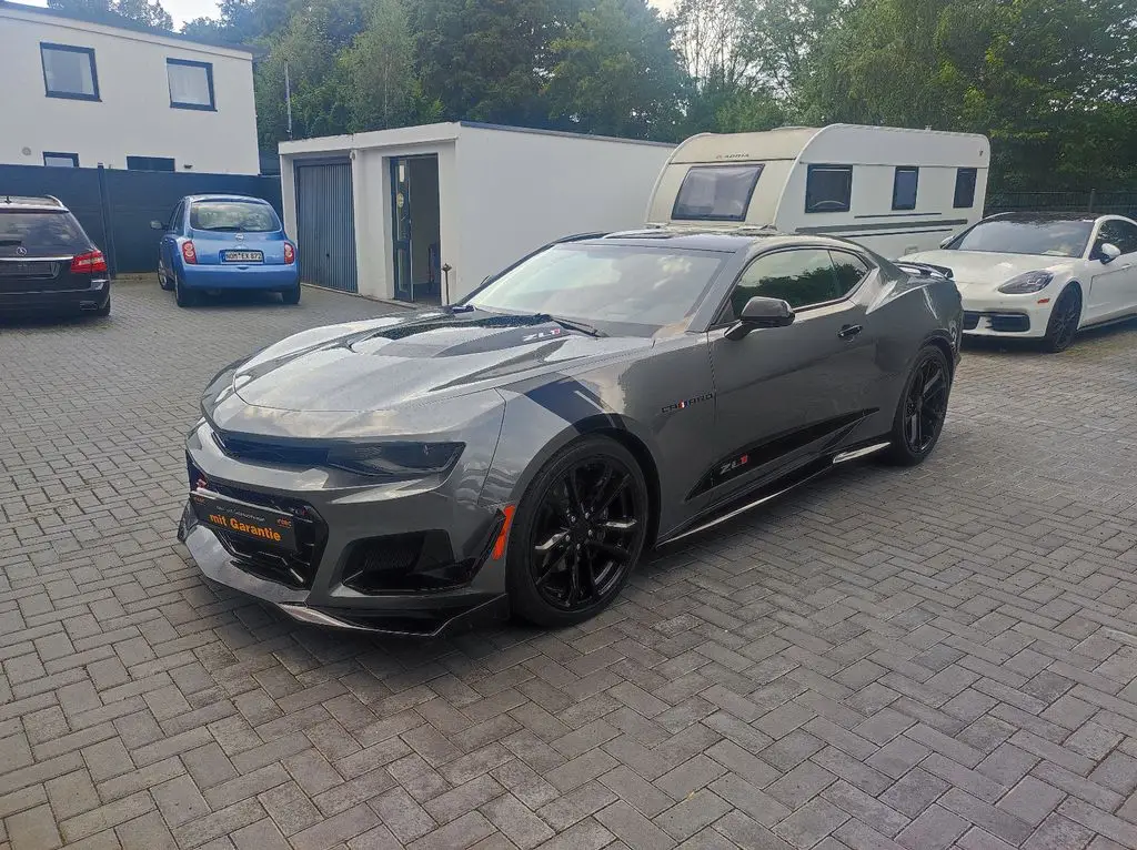 Photo 1 : Chevrolet Camaro 2020 Petrol