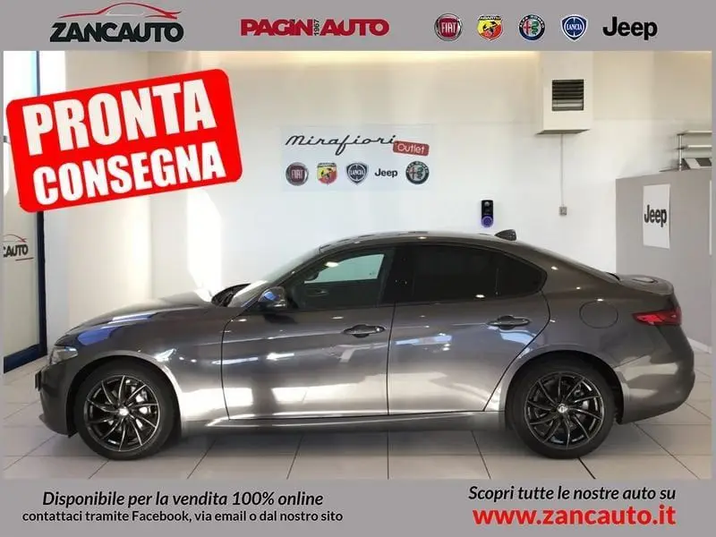 Photo 1 : Alfa Romeo Giulia 2021 Diesel