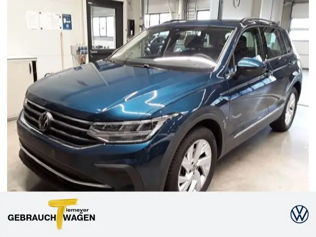 Photo 1 : Volkswagen Tiguan 2023 Petrol