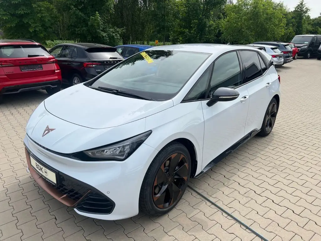 Photo 1 : Cupra Born 2022 Non renseigné