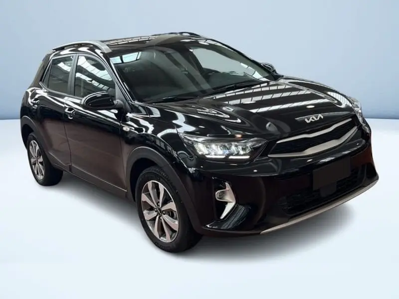 Photo 1 : Kia Stonic 2023 Hybride