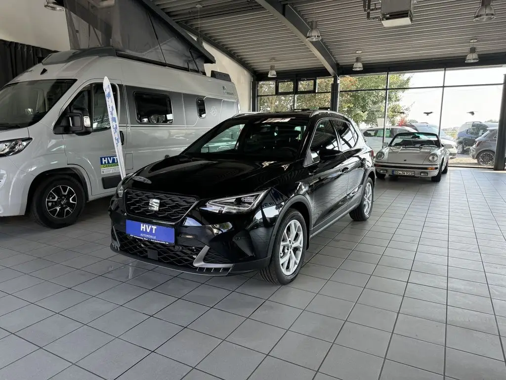 Photo 1 : Seat Arona 2023 Essence