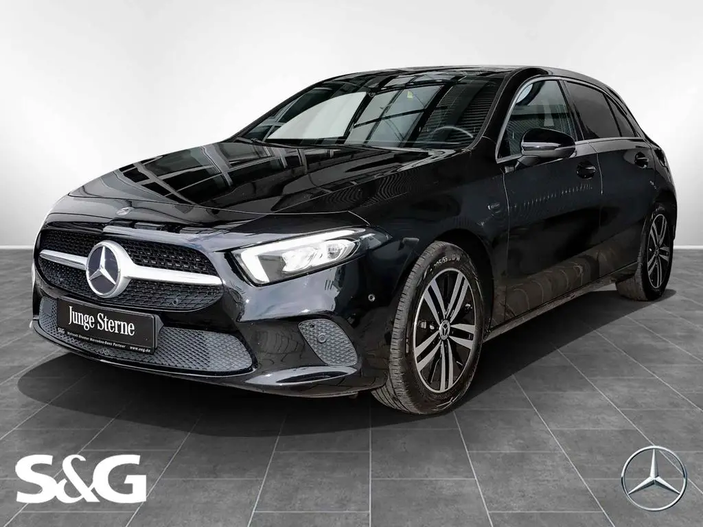 Photo 1 : Mercedes-benz Classe A 2020 Hybrid