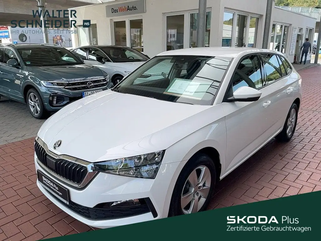 Photo 1 : Skoda Scala 2021 Petrol