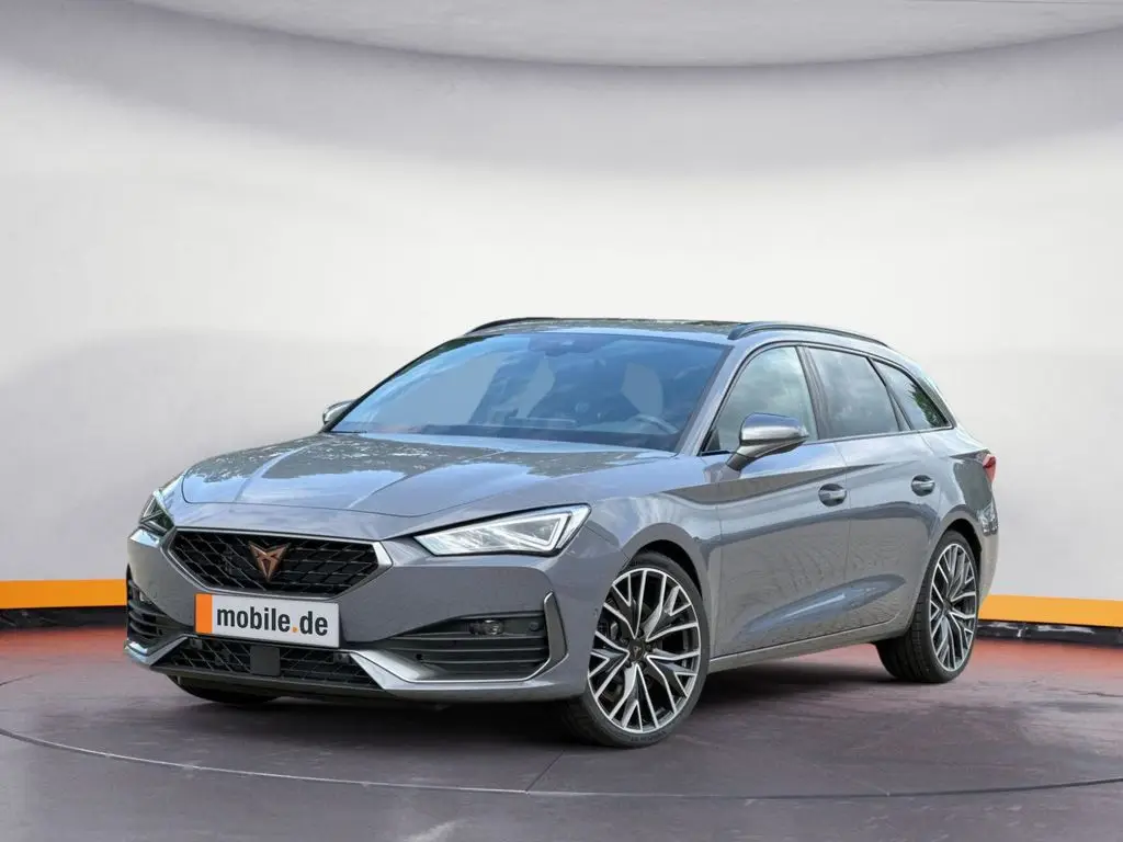 Photo 1 : Cupra Leon 2024 Petrol