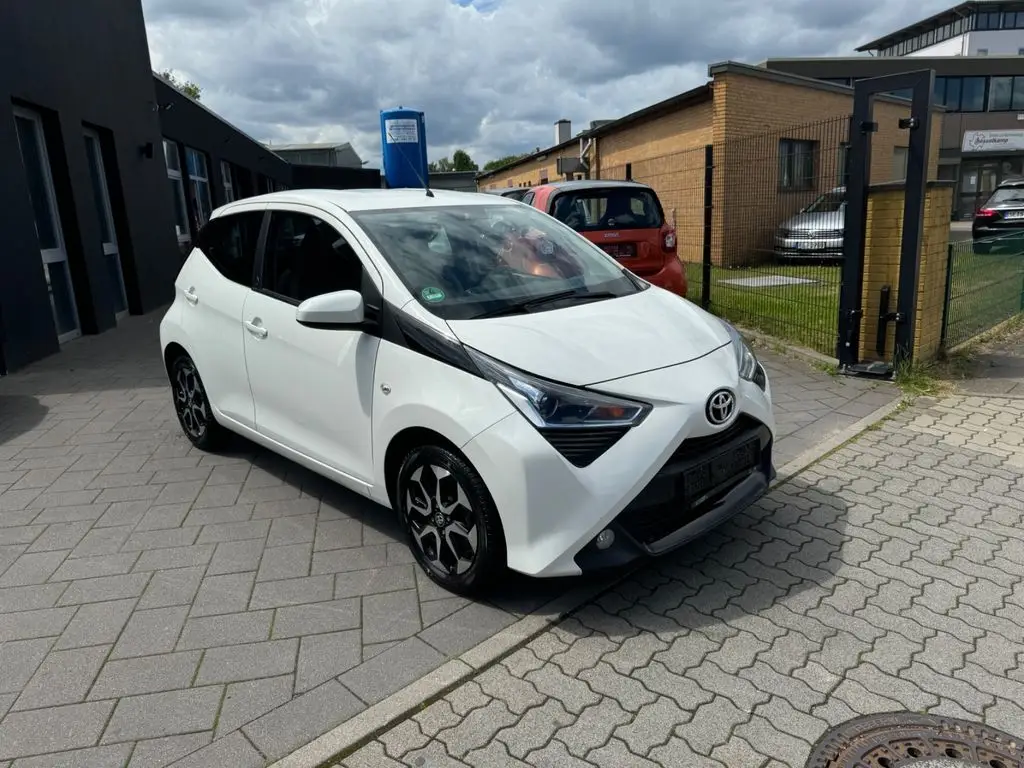 Photo 1 : Toyota Aygo X 2021 Petrol