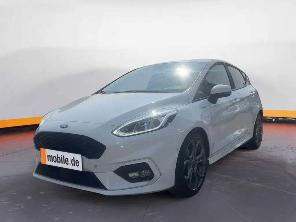 Photo 1 : Ford Fiesta 2021 Essence