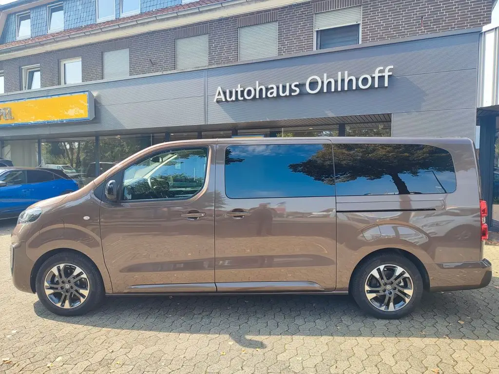 Photo 1 : Opel Zafira 2022 Not specified