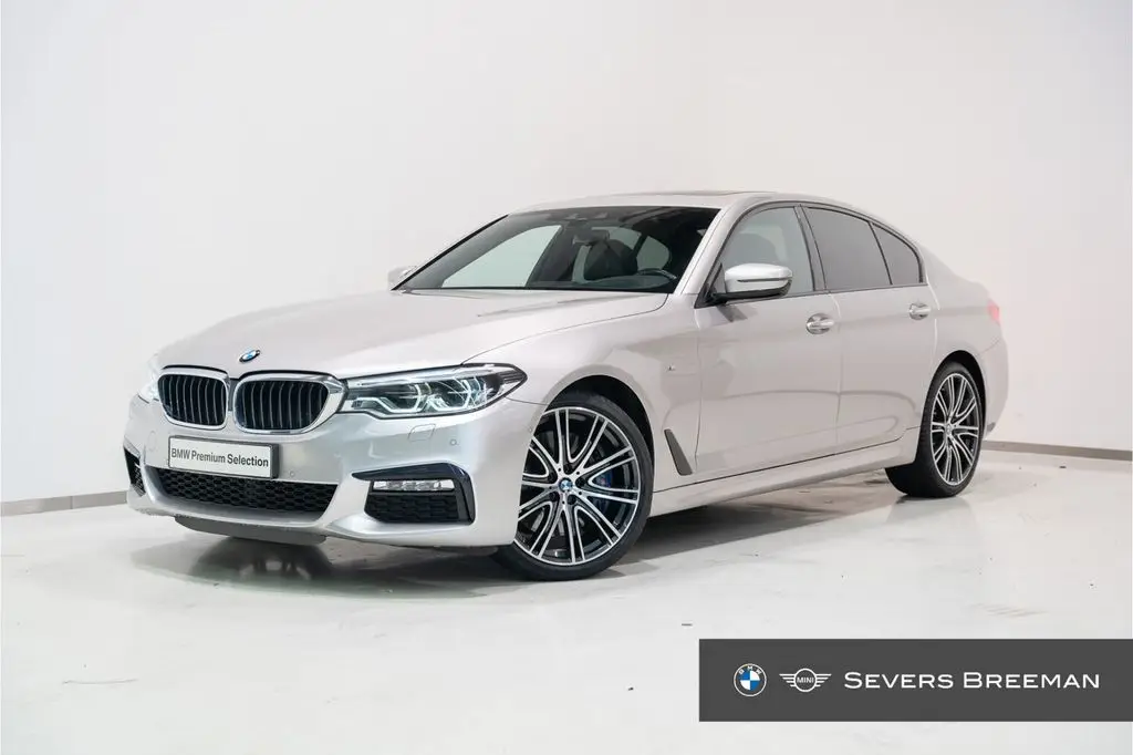 Photo 1 : Bmw Serie 5 2018 Essence