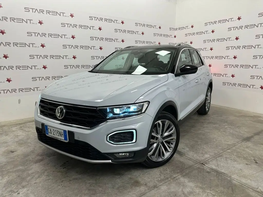 Photo 1 : Volkswagen T-roc 2020 Essence