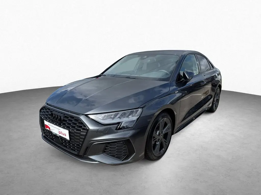 Photo 1 : Audi A3 2023 Essence