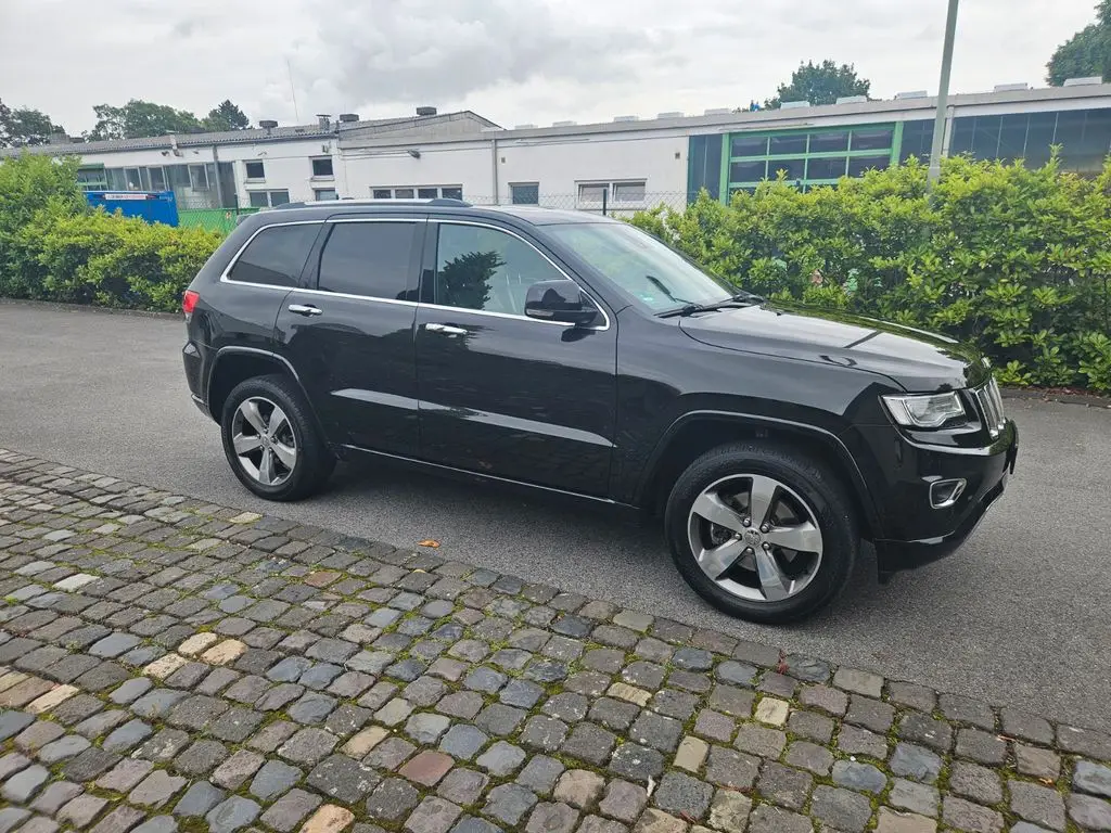 Photo 1 : Jeep Grand Cherokee 2016 Diesel