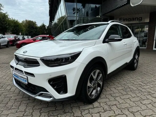 Photo 1 : Kia Stonic 2021 Petrol