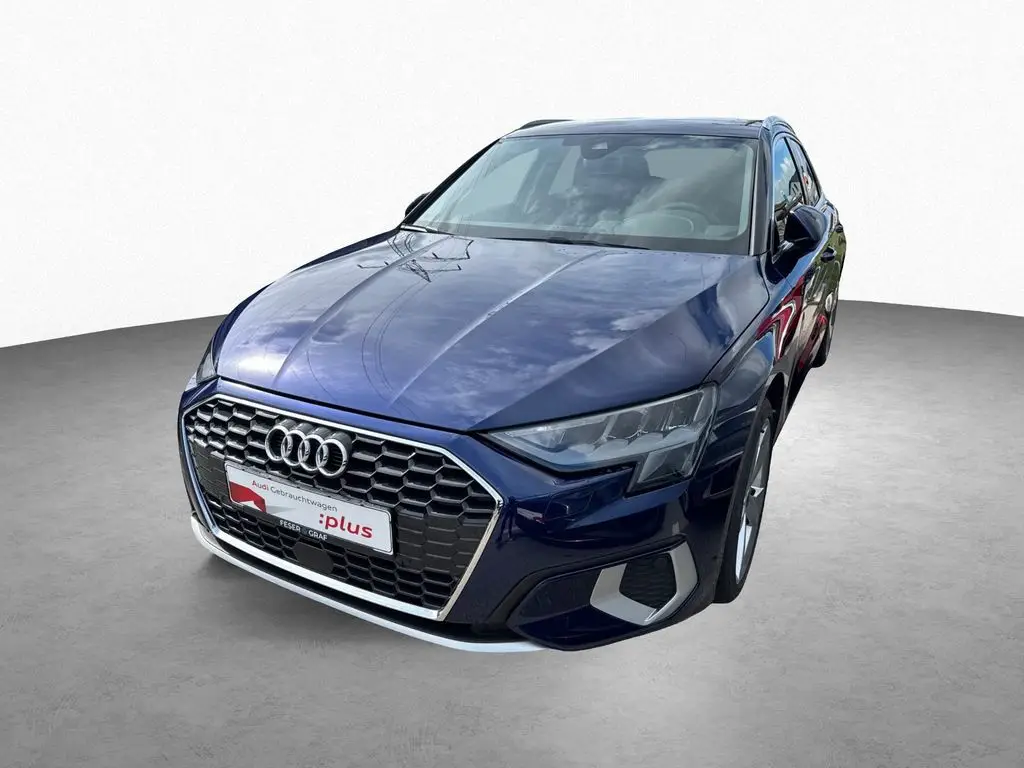 Photo 1 : Audi A3 2023 Essence