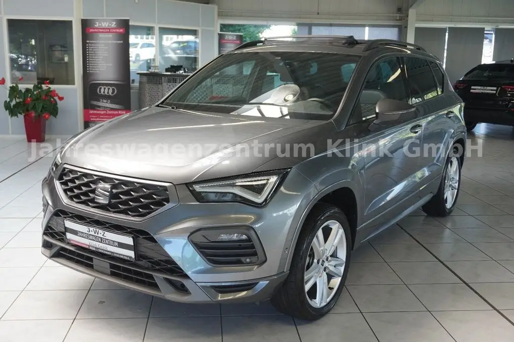 Photo 1 : Seat Ateca 2023 Petrol