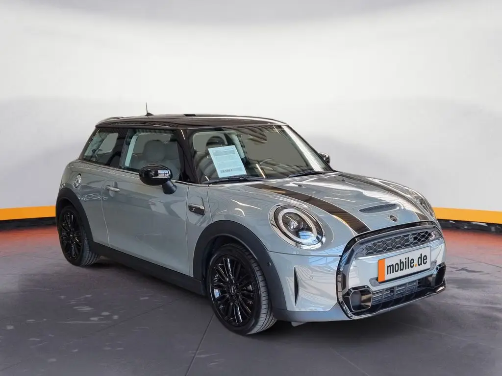 Photo 1 : Mini Cooper 2022 Petrol