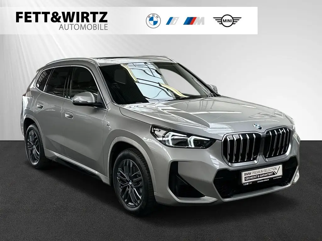 Photo 1 : Bmw X1 2023 Essence