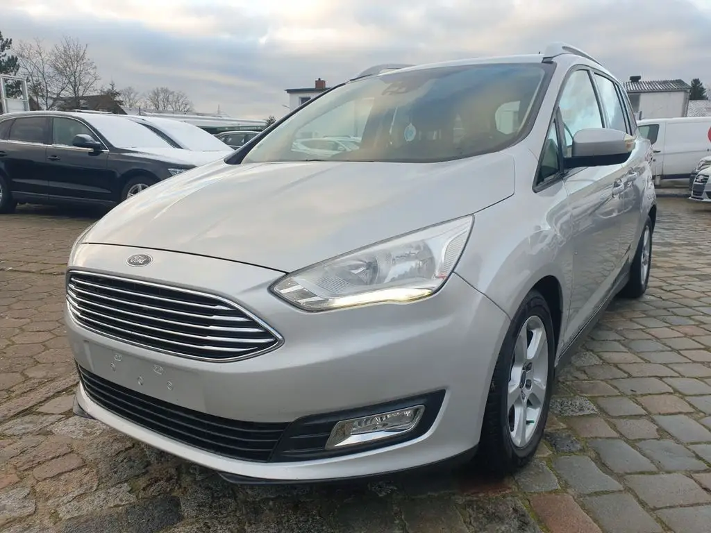 Photo 1 : Ford Grand C-max 2019 Diesel