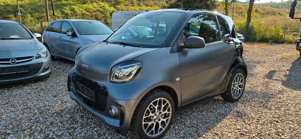 Photo 1 : Smart Fortwo 2020 Non renseigné