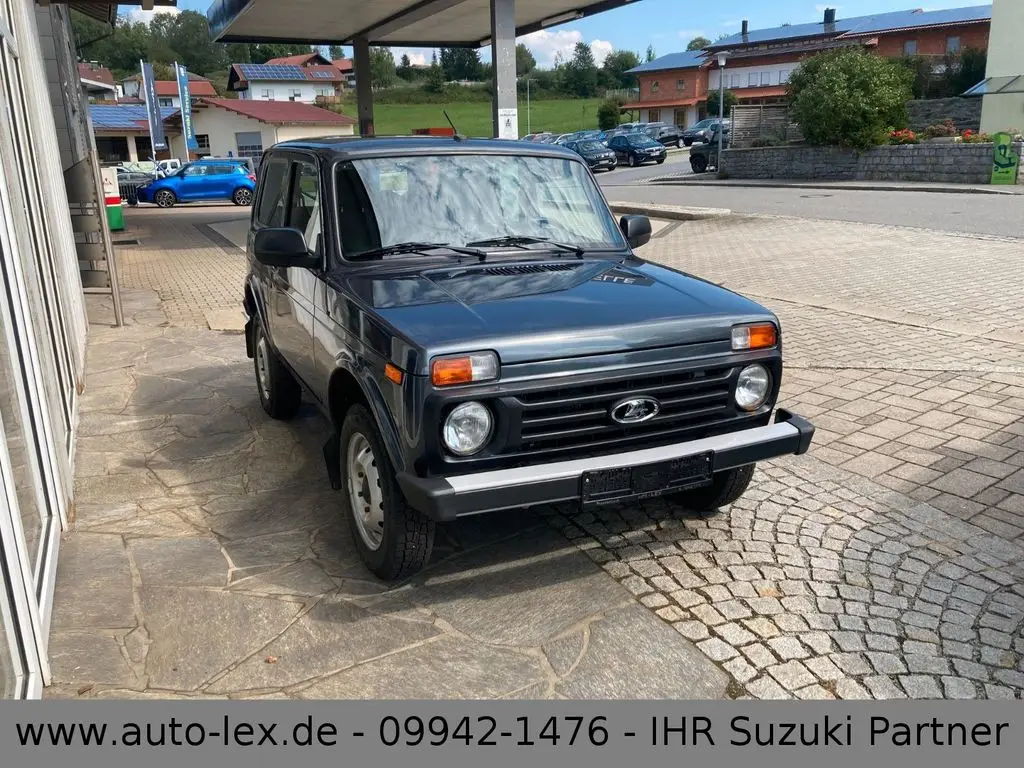 Photo 1 : Lada Niva 2021 Essence