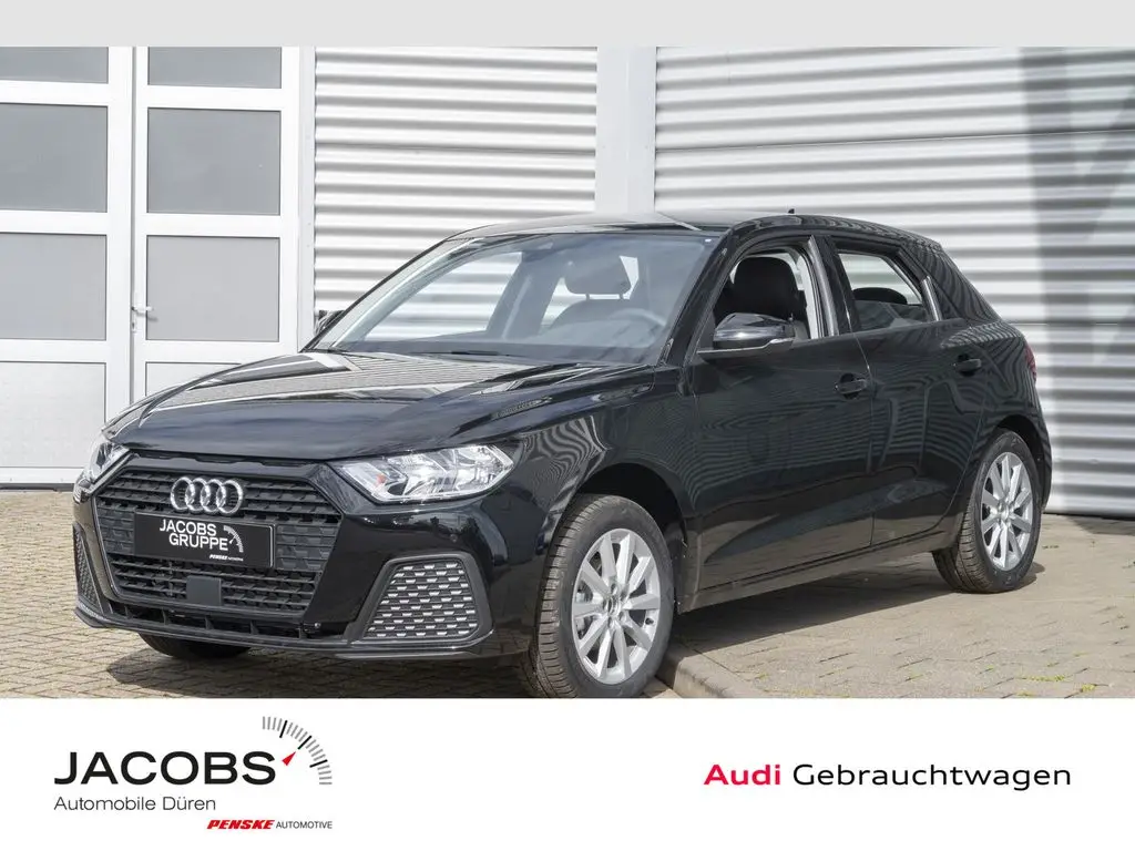 Photo 1 : Audi A1 2024 Essence