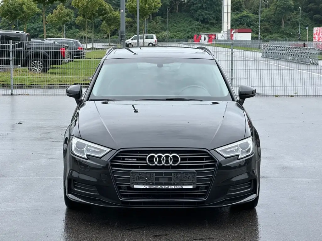 Photo 1 : Audi A3 2019 Diesel