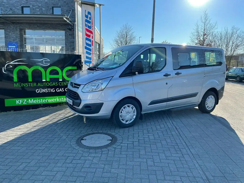 Photo 1 : Ford Tourneo 2017 Diesel