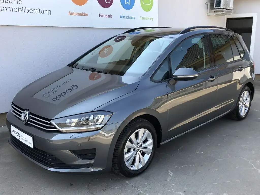 Photo 1 : Volkswagen Golf 2017 Petrol