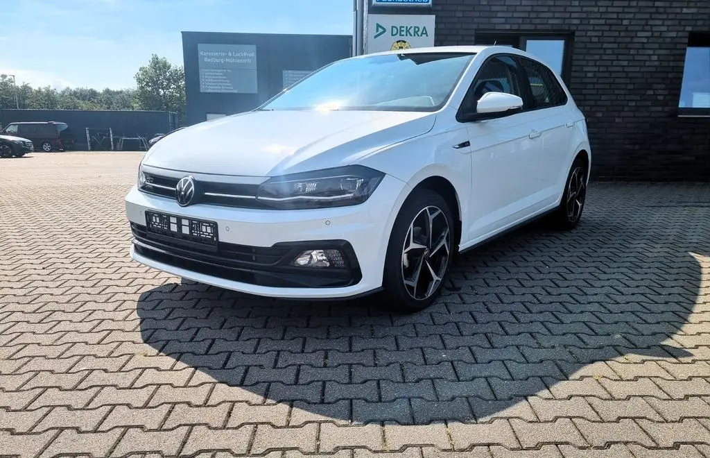 Photo 1 : Volkswagen Polo 2021 Petrol