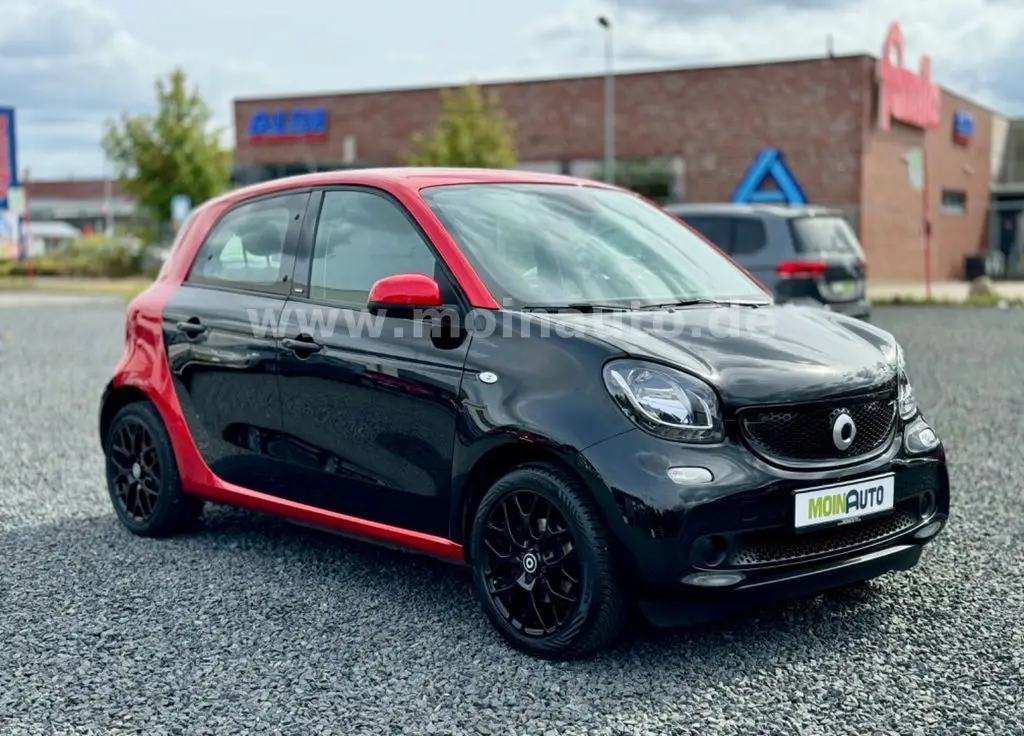 Photo 1 : Smart Forfour 2018 Essence