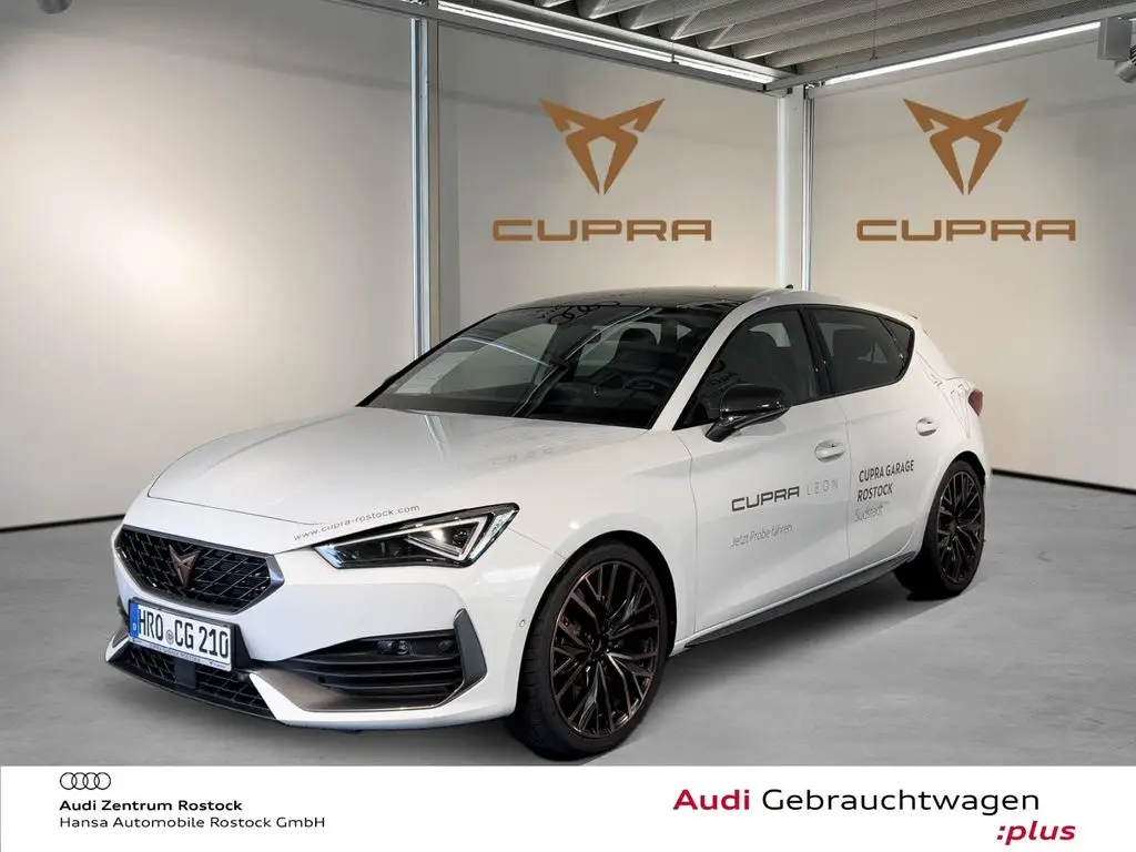 Photo 1 : Cupra Leon 2024 Petrol