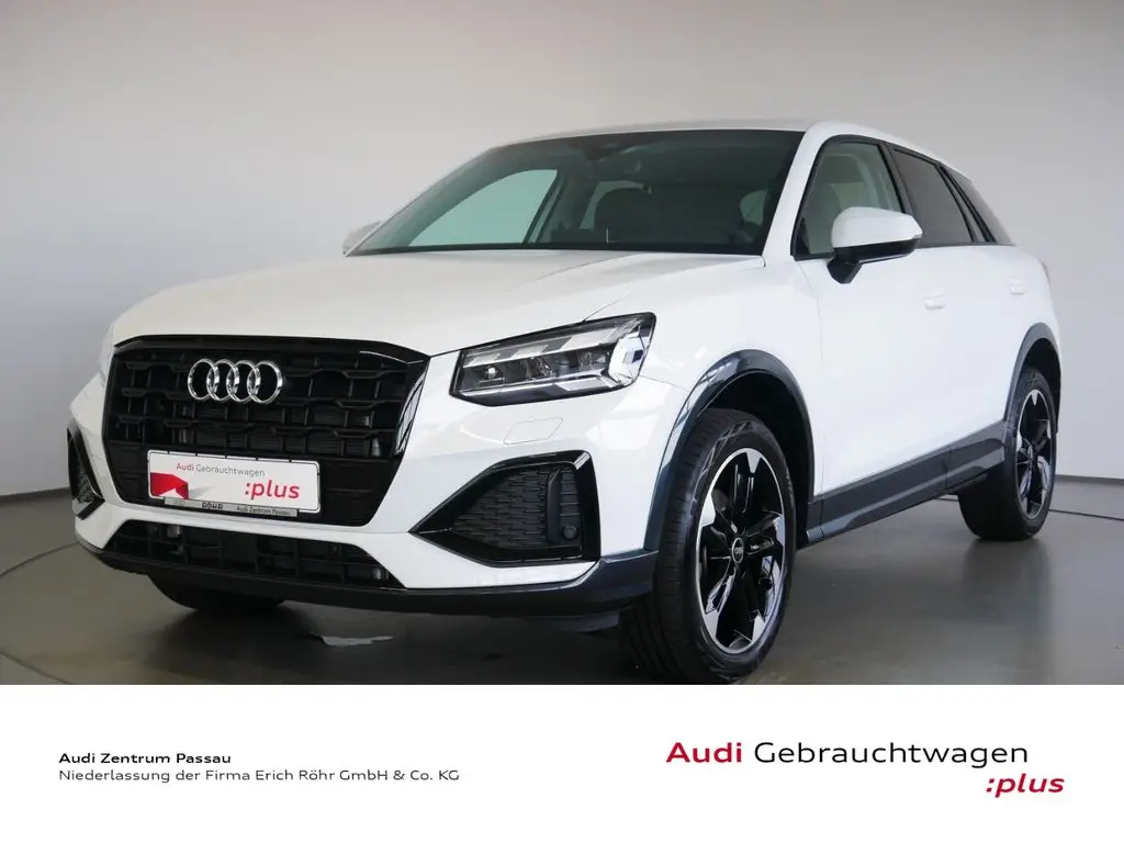 Photo 1 : Audi Q2 2024 Diesel