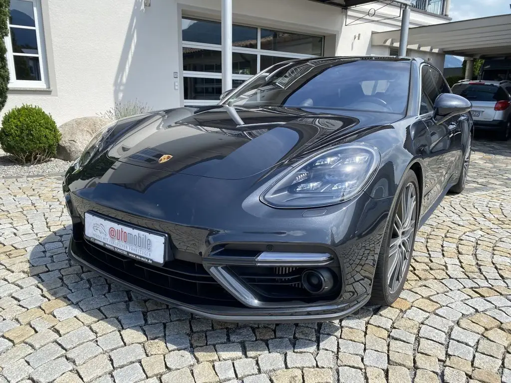 Photo 1 : Porsche Panamera 2019 Essence