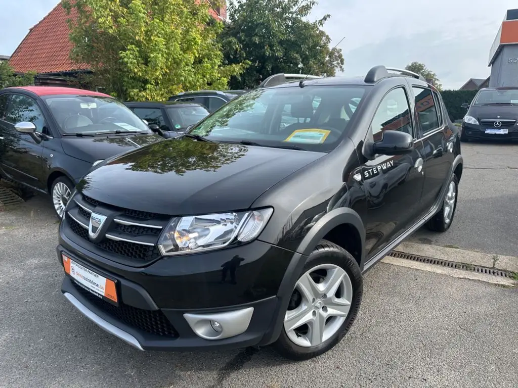 Photo 1 : Dacia Sandero 2015 Petrol