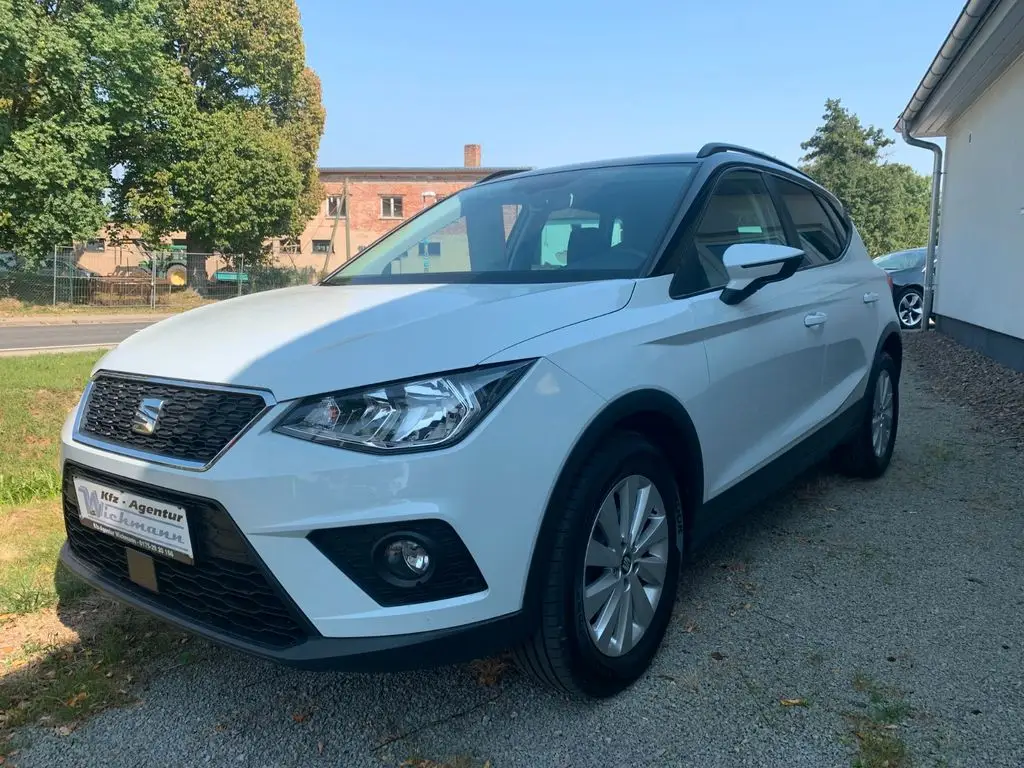 Photo 1 : Seat Arona 2019 Essence