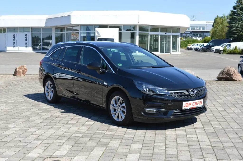 Photo 1 : Opel Astra 2021 Diesel