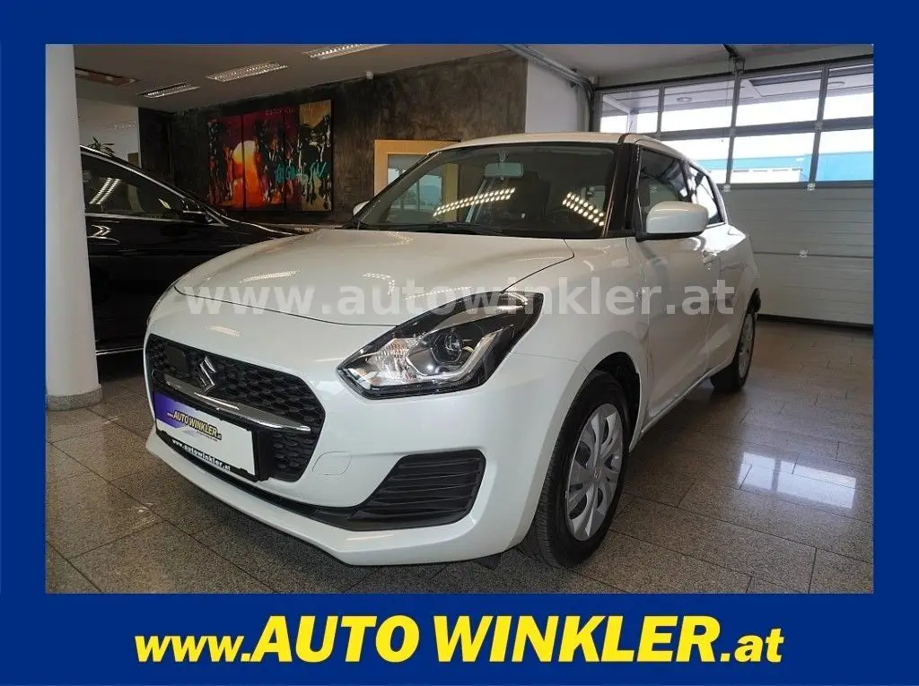 Photo 1 : Suzuki Swift 2021 Essence