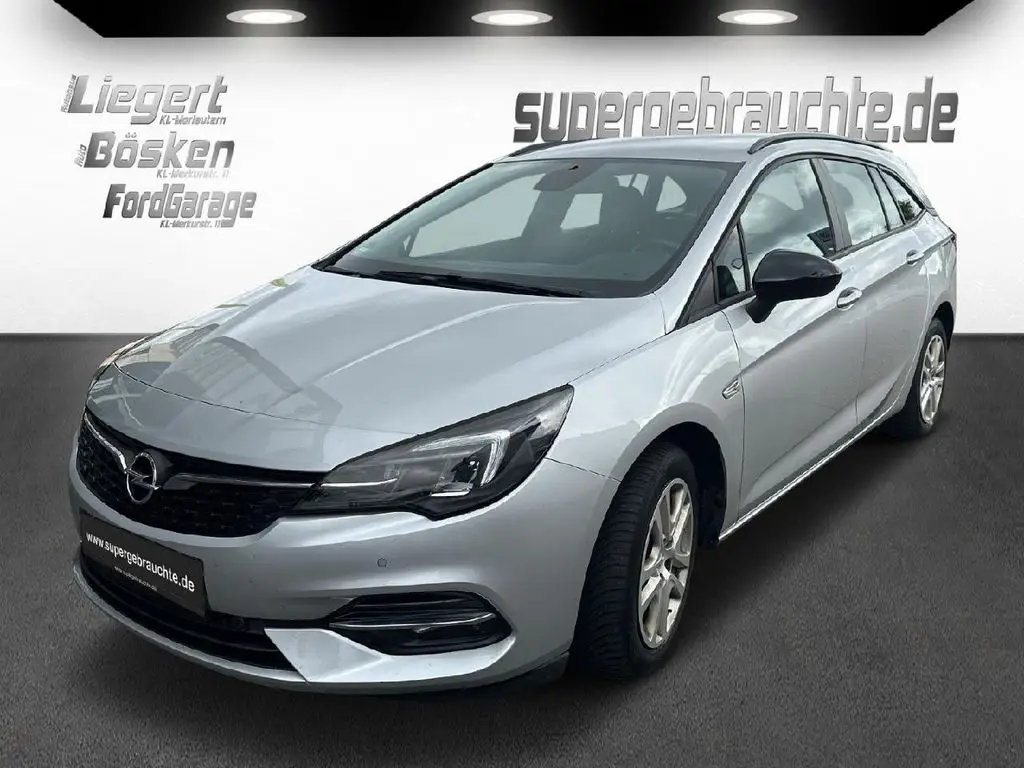 Photo 1 : Opel Astra 2021 Diesel