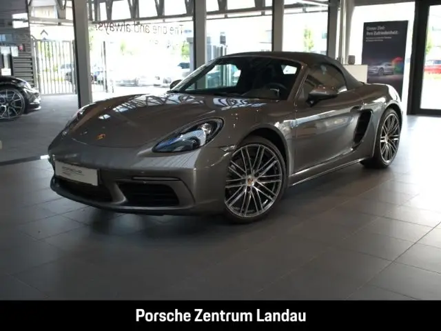 Photo 1 : Porsche Boxster 2023 Essence