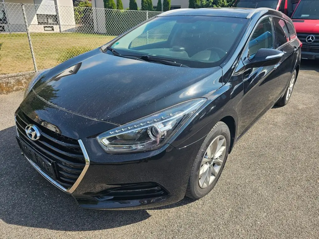 Photo 1 : Hyundai I40 2016 Diesel